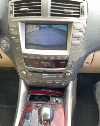 Lexus IS cena 34000 przebieg: 169000, rok produkcji 2006 z Ścinawa małe 154